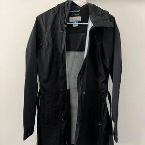 Columbia Women’s Belted Raincoat